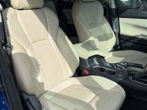 Used 2017 Subaru Impreza 2.0i Limited image 19