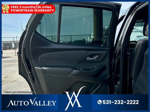 Used 2023 Chevrolet Traverse RS w/ LPO, Floor Liner Package AWD/4WD image 21