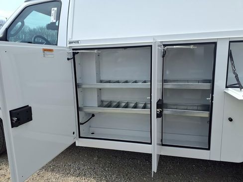 New 2026 Ford E-350 and Econoline 350 Super Duty w/ Power Equipment Group RWD image 3