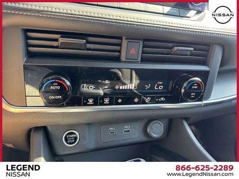 Certified 2023 Nissan Rogue SV image 26