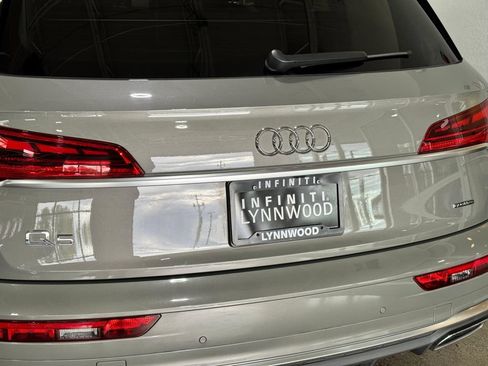 Used 2023 Audi Q5 2.0T Premium Plus AWD/4WD image 26