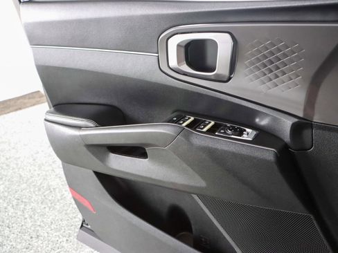 Used 2021 Kia Sorento LX image 21