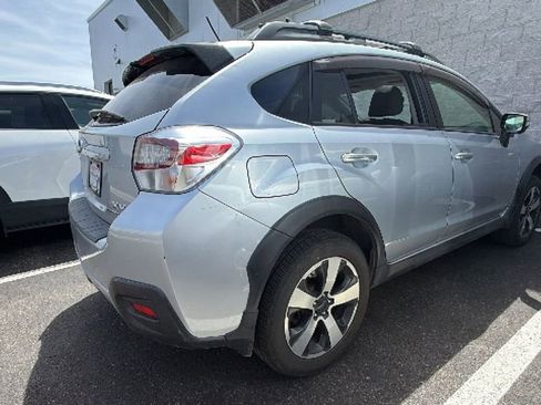 Used 2015 Subaru Crosstrek Touring AWD/4WD image 2