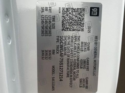 New 2025 Chevrolet Express 2500 w/ Driver Convenience Package image 20