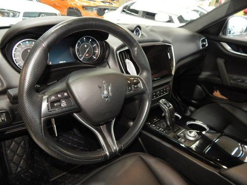 Used 2022 Maserati Ghibli Modena Q4 image 19