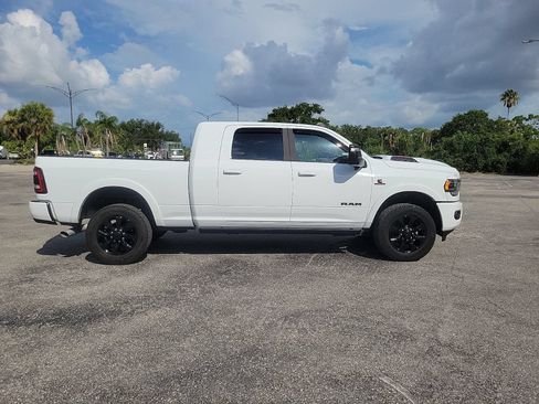 Used 2024 RAM 2500 Limited AWD/4WD image 4
