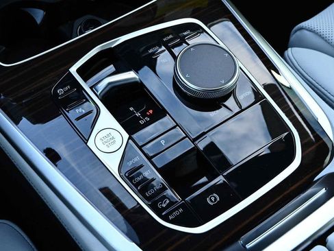 New 2026 BMW X5 xDrive40i image 18