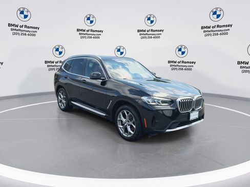 Used 2024 BMW X3 xDrive30i w/ Convenience Package AWD/4WD image 2