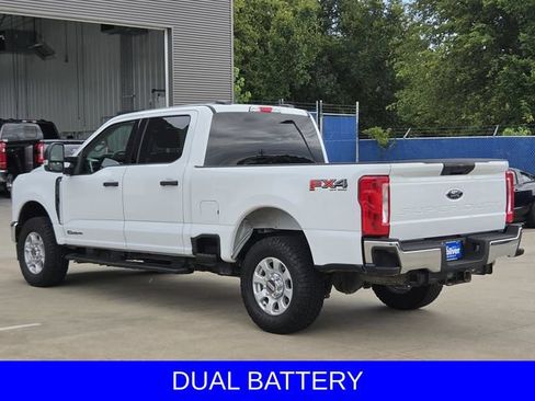 Used 2025 Ford F250 XLT w/ FX4 Off-Road Package AWD/4WD image 8