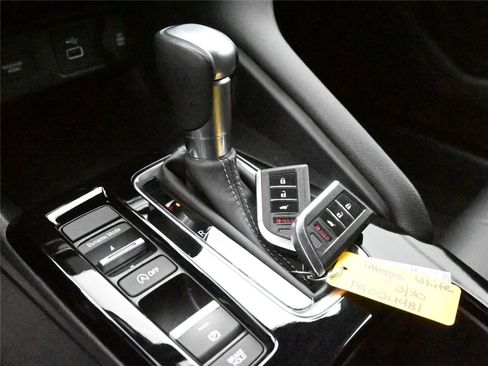 Used 2023 Acura Integra A-Spec image 5