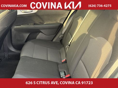 Used 2024 Kia Forte LXS w/ LXS Technology Package image 9