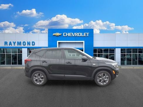 Certified 2024 Kia Seltos LX AWD/4WD image 2