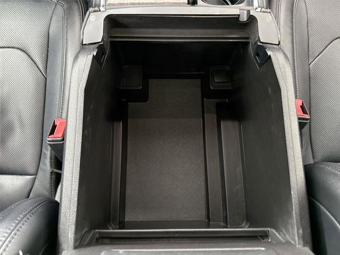 Used 2019 Ford Expedition Max Limited image 38