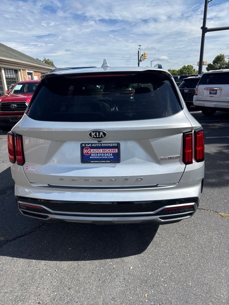 Used 2021 Kia Sorento SX FWD image 5