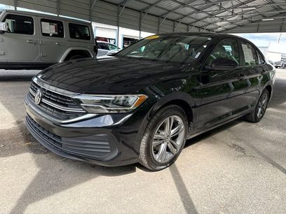 Used 2023 Volkswagen Jetta SE