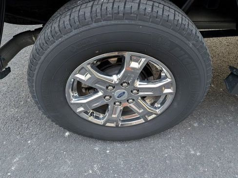 Used 2022 Ford F150 XLT w/ Equipment Group 302A High image 41