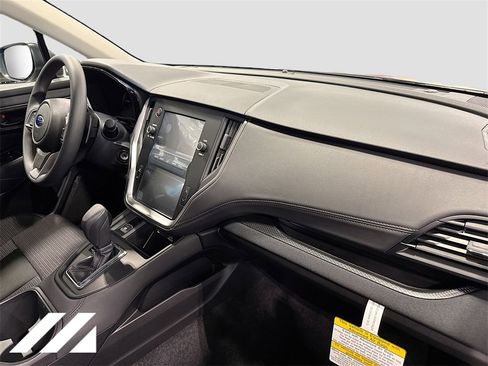 Certified 2025 Subaru Outback image 27