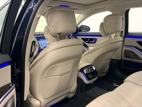 Used 2022 Mercedes-Benz S 500 4MATIC image 16