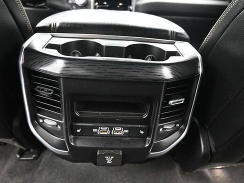 Used 2024 RAM 1500 Laramie AWD/4WD image 21