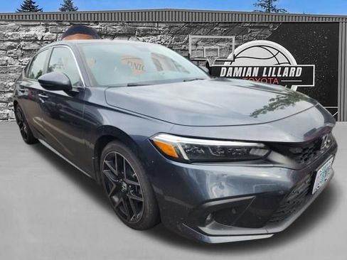 Used 2022 Honda Civic Sport Touring image 1