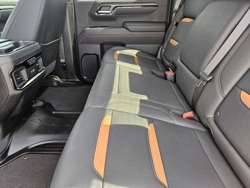 Used 2025 GMC Sierra 1500 AT4 AWD/4WD image 30