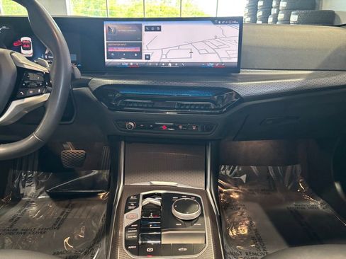 Used 2025 BMW 430i xDrive Convertible AWD/4WD image 17