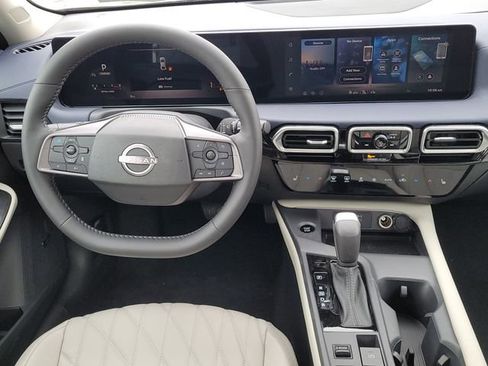 New 2026 Nissan Sentra SL image 12