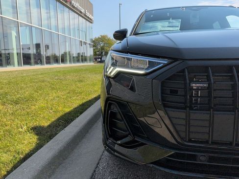 New 2025 Audi Q3 2.0T Premium image 39
