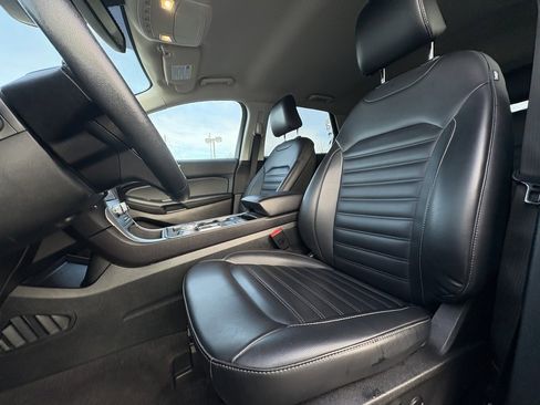 Certified 2024 Ford Edge SEL image 20