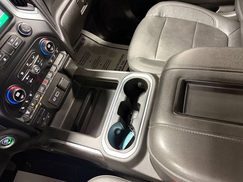 Used 2022 Chevrolet Silverado 3500 LTZ w/ LTZ Convenience Package AWD/4WD image 32
