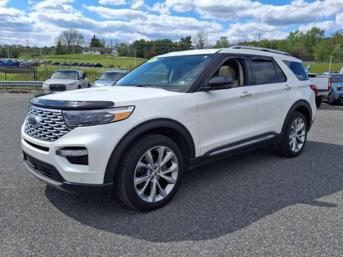 Used 2021 Ford Explorer Platinum w/ Equipment Group 601A AWD/4WD image 4