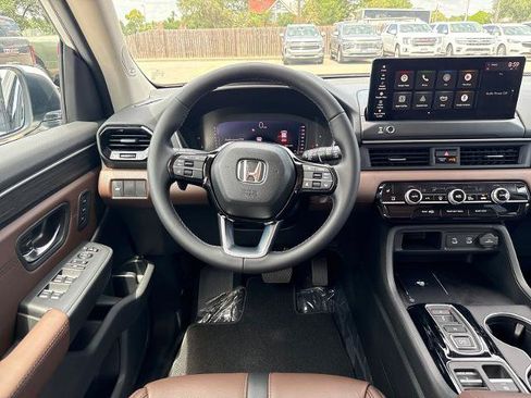 New 2026 Honda Pilot Touring image 27