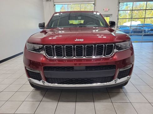 New 2025 Jeep Grand Cherokee L Limited AWD/4WD image 3