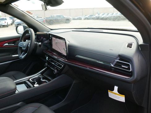 New 2026 Chevrolet Traverse Z71 AWD/4WD image 10