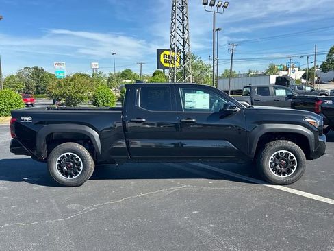 New 2026 Toyota Tacoma TRD Off-Road AWD/4WD image 2