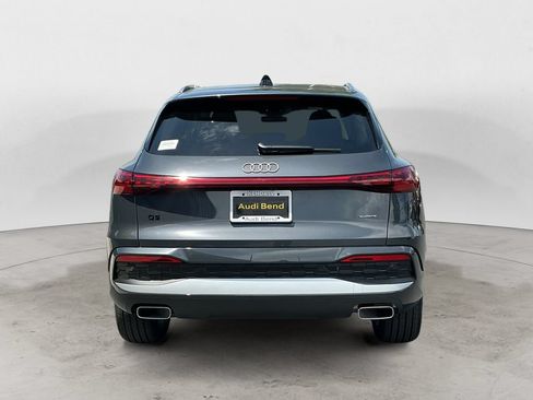 Used 2025 Audi Q5 Premium Plus AWD/4WD image 6