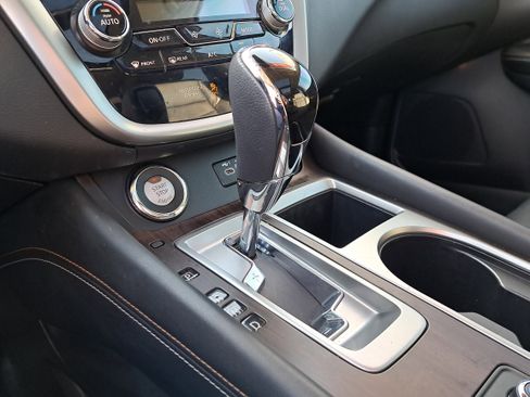 Certified 2024 Nissan Murano Platinum w/ Cargo Package FWD image 30