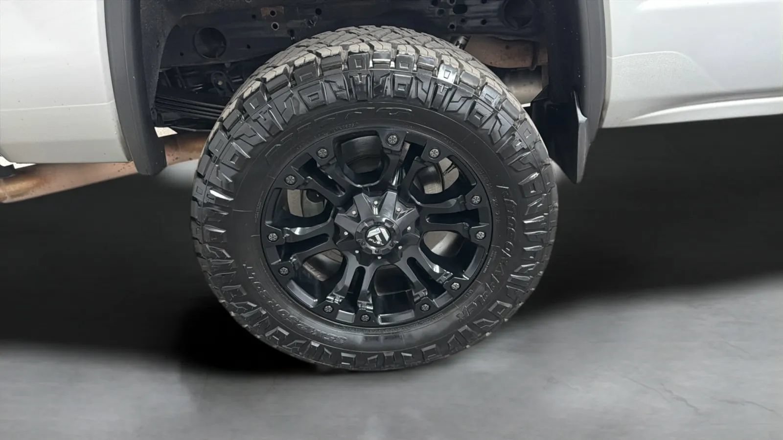 Used 2016 GMC Sierra 2500 SLE w/ SLE Preferred Package AWD/4WD image 26