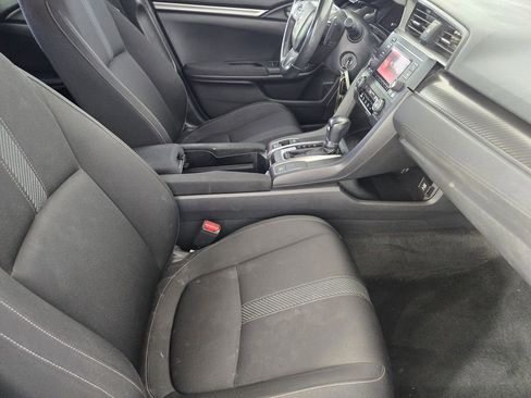 Used 2018 Honda Civic Sport image 17