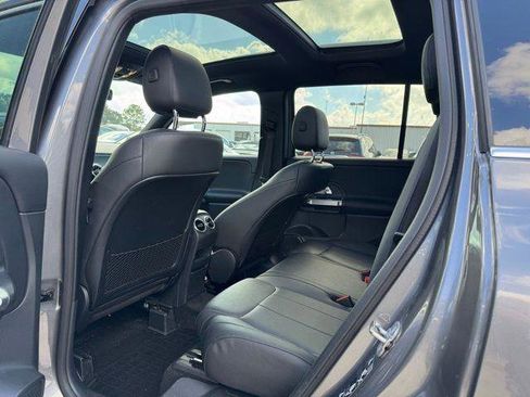 Certified 2023 Mercedes-Benz GLB 250 w/ Premium Package image 17