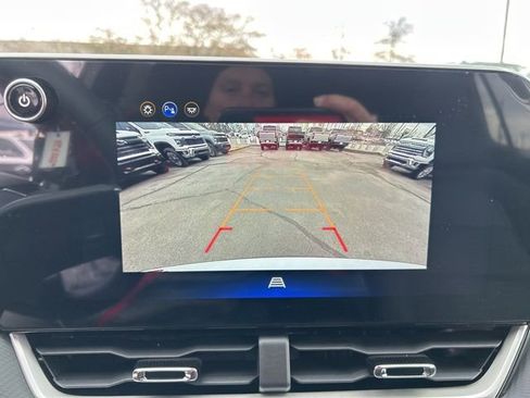 New 2026 Chevrolet Equinox LT image 21