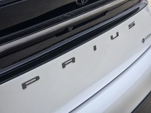 New 2026 Toyota Prius Plug-In Hybrid image 8