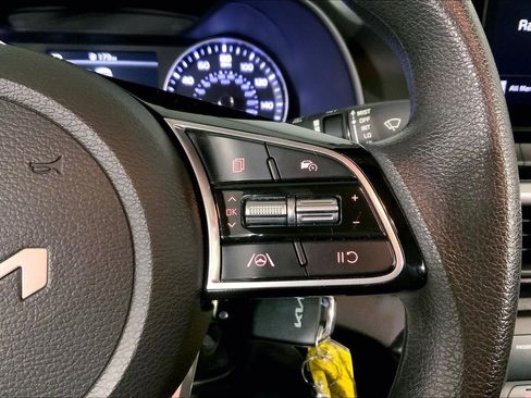 Certified 2024 Kia Forte LXS w/ LXS Technology Package image 19