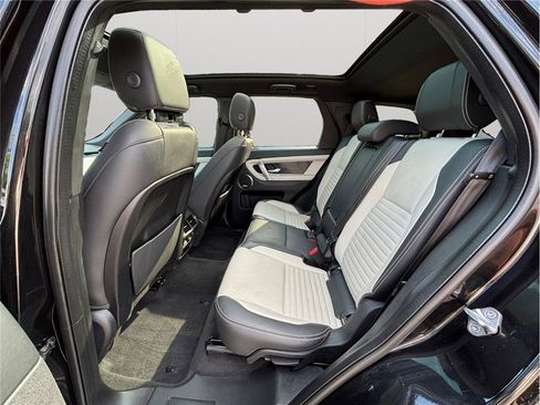 Used 2022 Land Rover Discovery Sport SE R-Dynamic image 38