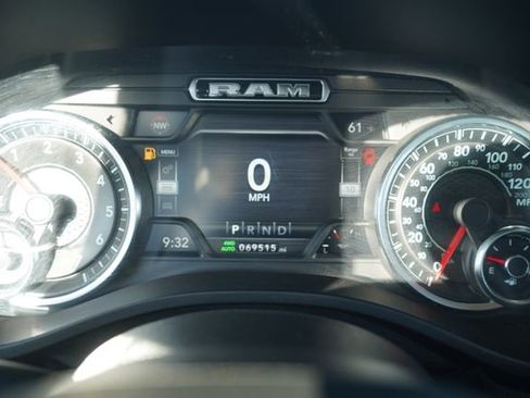 Used 2020 RAM 1500 Laramie image 29