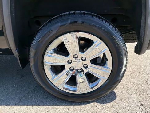Used 2018 GMC Sierra 1500 SLT AWD/4WD image 25