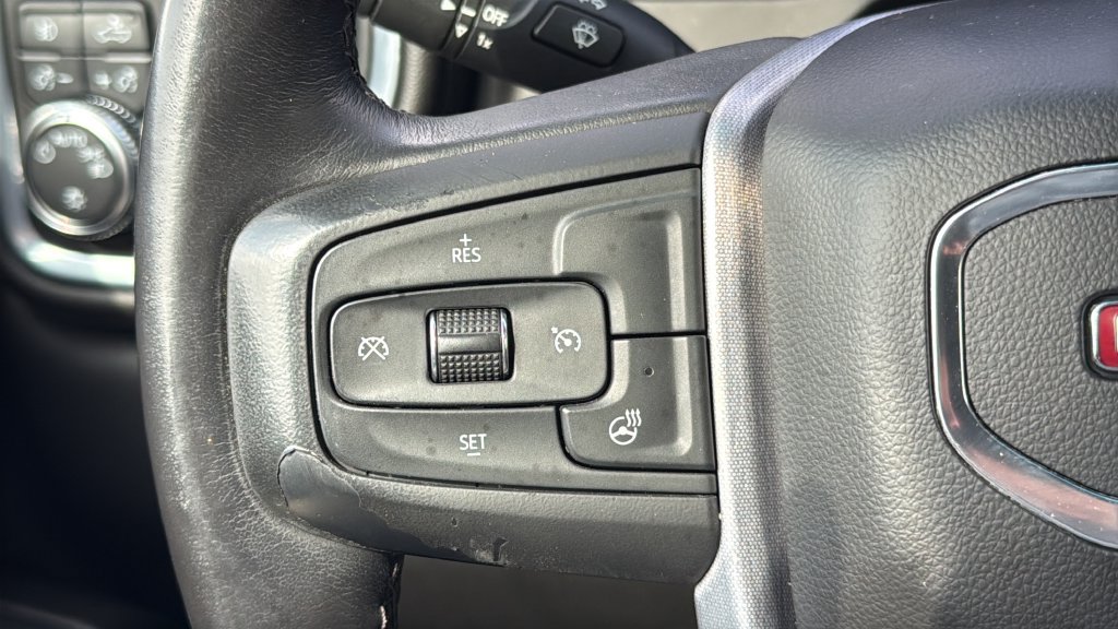 Used 2021 GMC Sierra 1500 Elevation w/ LPO, Elevation Black Package AWD/4WD image 15