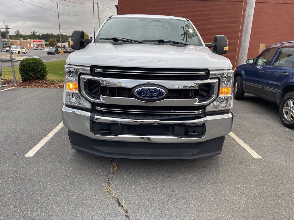 Used 2022 Ford F250 XLT AWD/4WD image 4