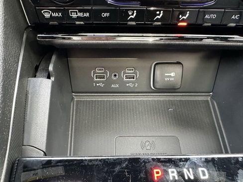 New 2026 Chrysler Pacifica Select image 35