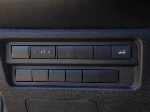 Used 2022 Mitsubishi Outlander SEL image 22